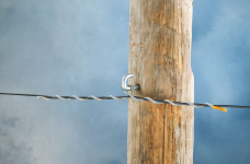 FIBERLIGN® Tangent Support for ADSS Drop Cables
